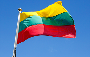 Contraband balloons: Lithuania Declares State of Emergency Against Belarus Threat
