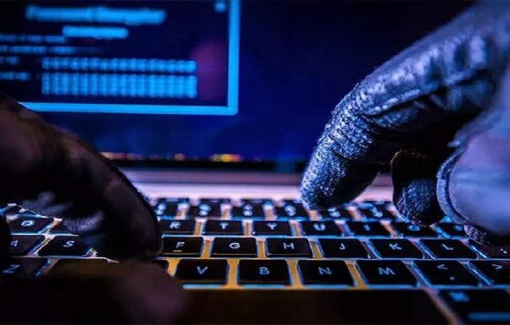 Russian hackers target Signal and WhatsApp accounts