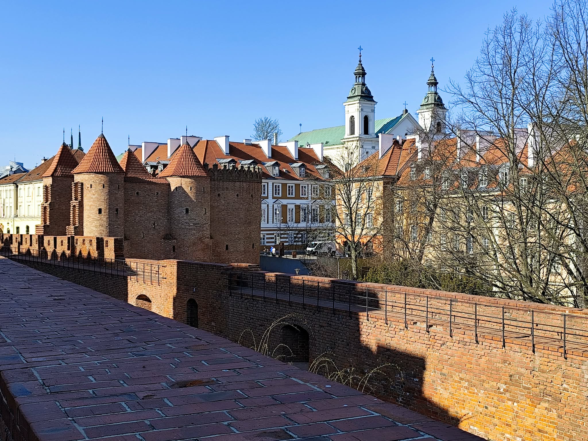 Poland Border Control Measures Tightened Amid Threats