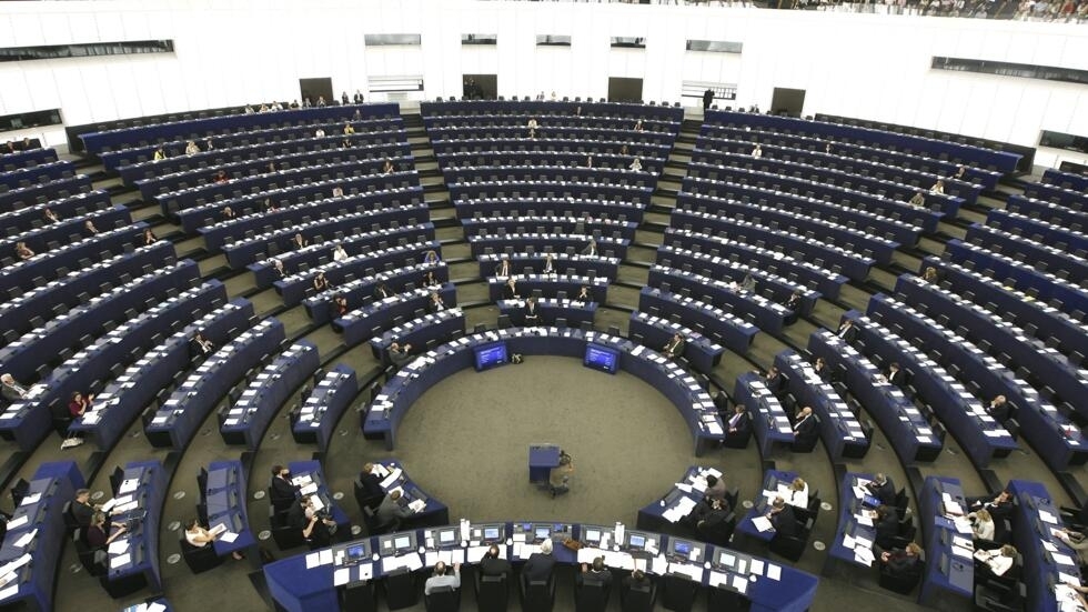 EP sustabdė Ternberio susitarimą dėl naujų JAV muitų