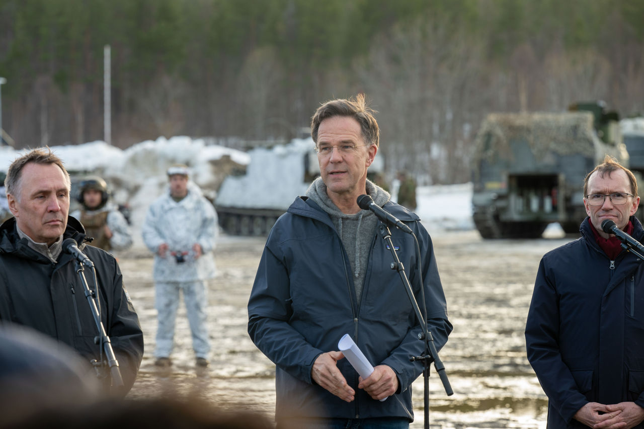 Markas Rutte keičia NATO toną dėl Irano ir JAV veiksmų