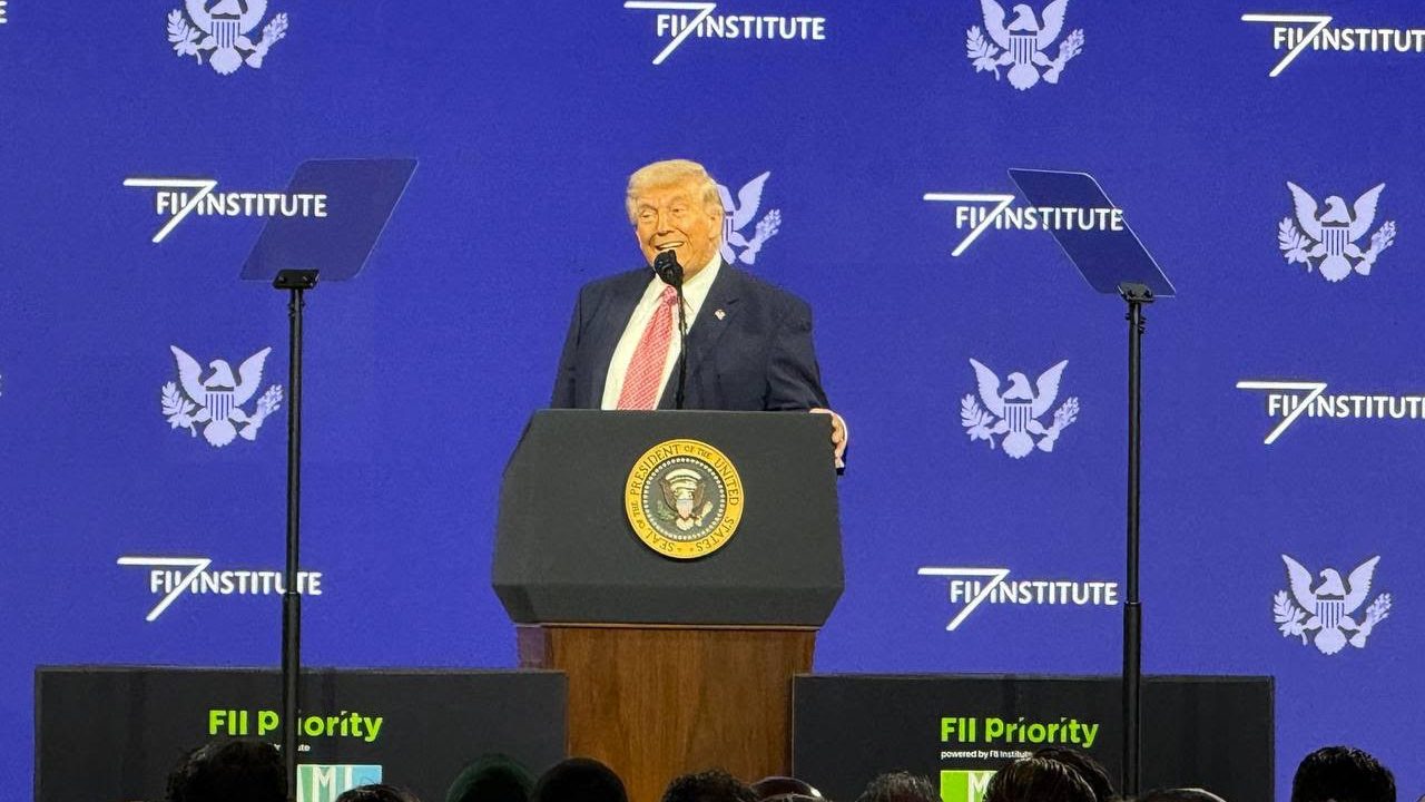 Donaldas Trumpas Majamyje nubrėžė naują JAV politikos kryptį