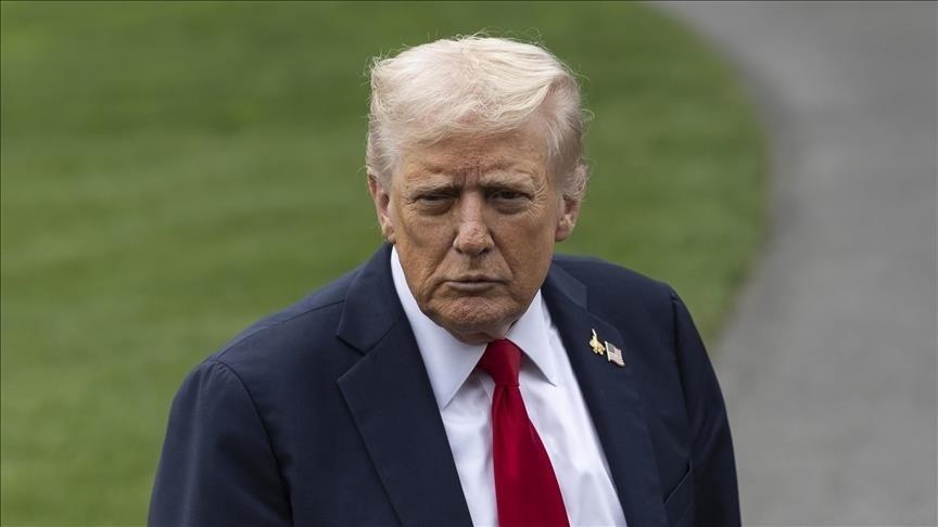 Donaldas Trumpas pagyrė Ukrainos karius ir peikė NATO