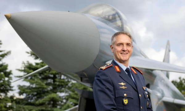 Holgeris Neumannas: Luftwaffe pasirengusi ginti NATO sienas