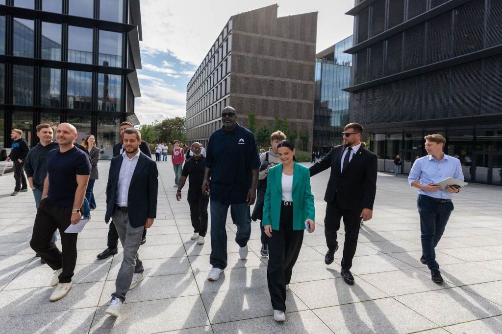 Shaquille O’Neal in Vilnius: NBA legend arrives in Lithuania with NordVPN — NewsRoomIn