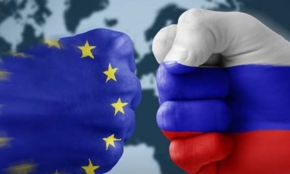 Госдума РФ одобрила закон о приостановке упрощенной выдачи виз для стран ЕC