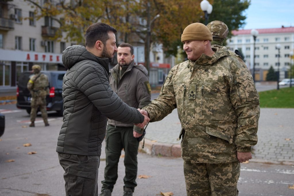 Зеленский приехал в освобожденный Херсон — NewsRoomIn