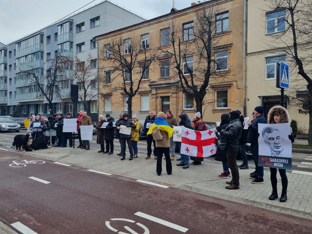 В Вильнюсе прошел митинг #SaveMisha (Фото) — NewsRoomIn