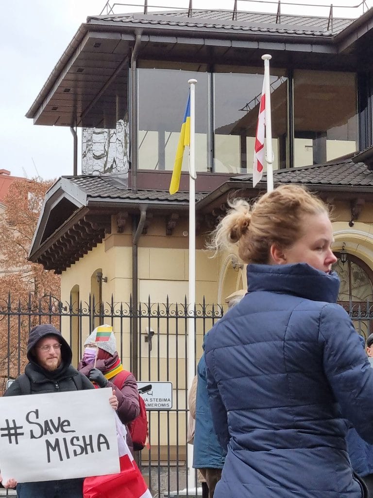 В Вильнюсе прошел митинг #SaveMisha (Фото) — NewsRoomIn