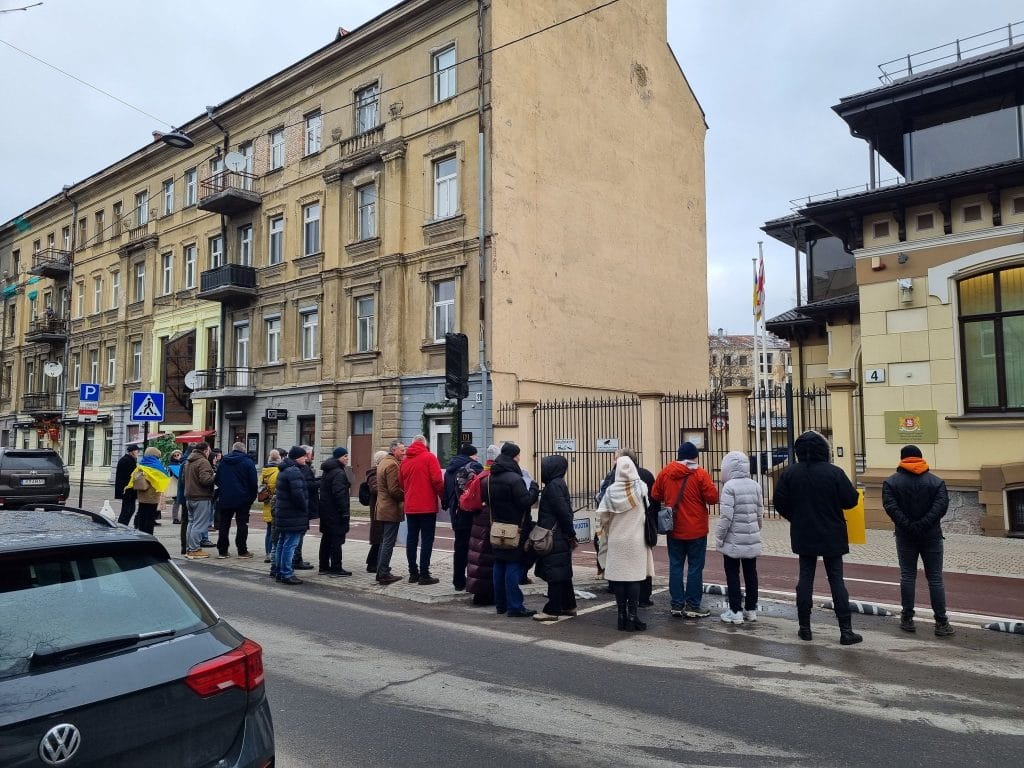 В Вильнюсе прошел митинг #SaveMisha (Фото) — NewsRoomIn