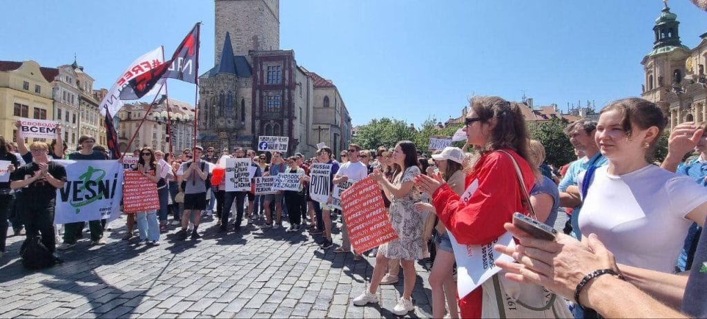 Во многих странах прошли акции в поддержку Алексея Навального — NewsRoomIn