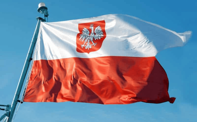 Политический кризис в Польше затмил скандалы и интриги шоу-бизнеса