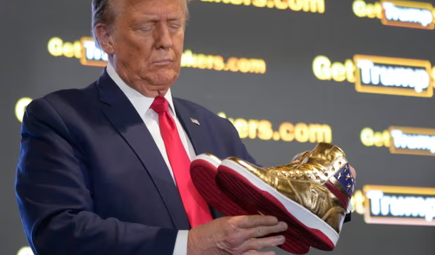 Дональд Трамп покоряет обувной рынок