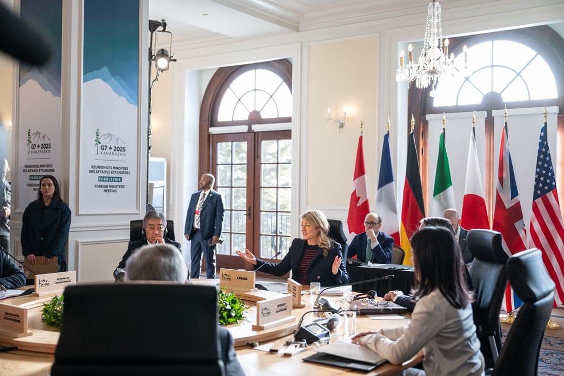 Страны G7 готовы усилить санкции против РФ