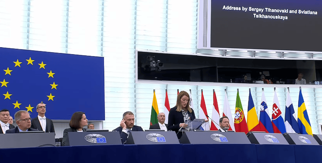 Euparl_ BY