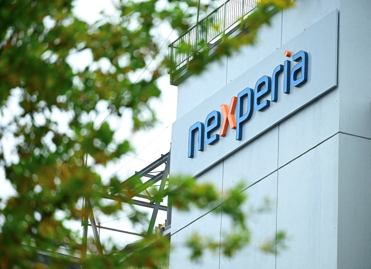 Китай заблокировал активы Nexperia: Как корпоративный конфликт угрожает европейскому автопрому — NewsRoomIn