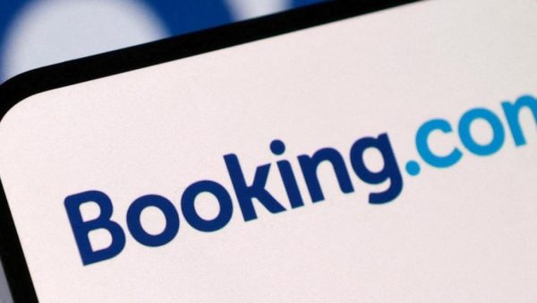 В Booking.com проверяют фейковые отели и скрытую рекламу: Еврокомиссия начала масштабное расследование